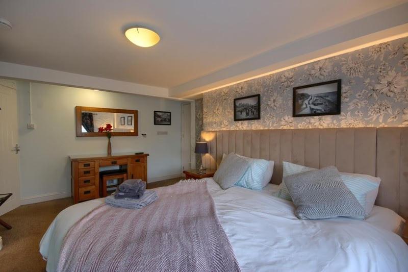 Smugglers Luxury Accommodation Sheringham Eksteriør billede