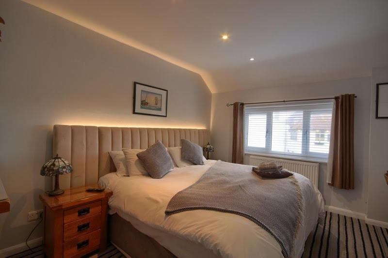 Smugglers Luxury Accommodation Sheringham Eksteriør billede